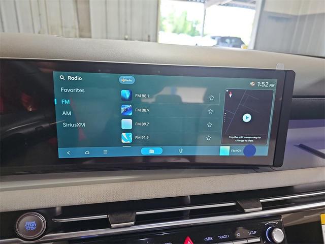 Photo of 2025 Phantom Black Hyundai TUCSON
