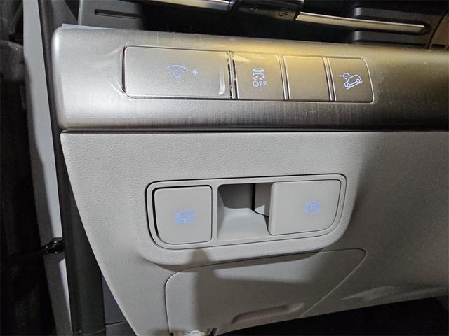 Photo of 2026 Cyber Gray Metallic Hyundai KONA
