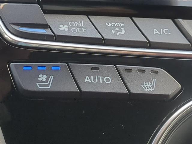 Photo of 2021 Apex Blue Pearl Acura RDX