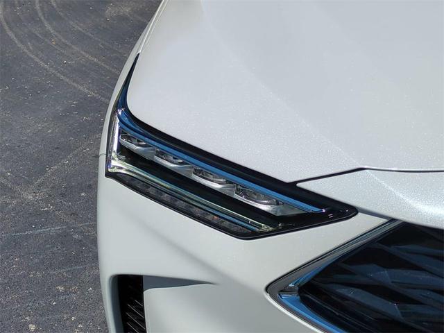 Photo of 2025 Platinum White Pearl Acura MDX