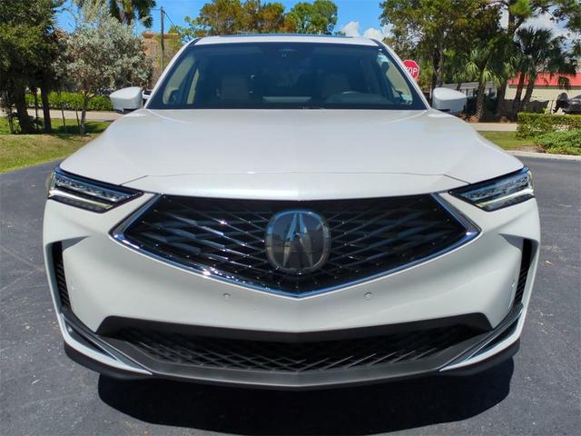 Photo of 2025 Platinum White Pearl Acura MDX