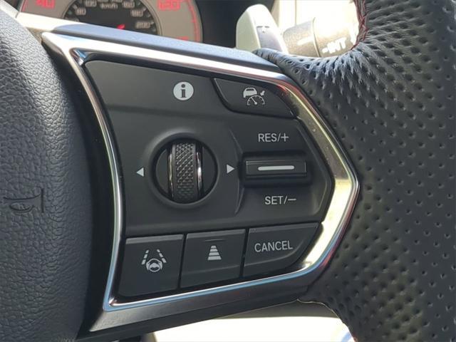 Photo of 2025 Platinum White Pearl Acura RDX