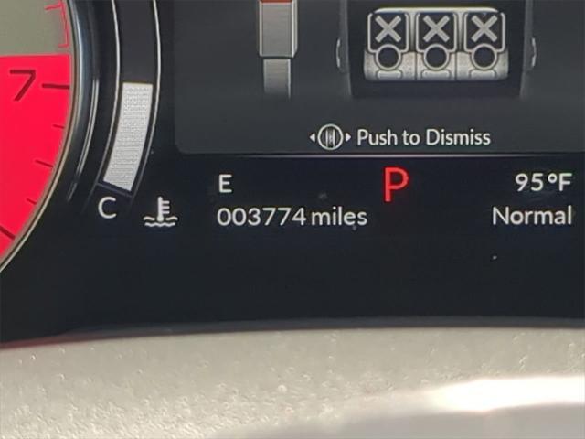 Photo of 2025 Platinum White Pearl Acura RDX