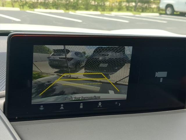 Photo of 2025 Platinum White Pearl Acura RDX