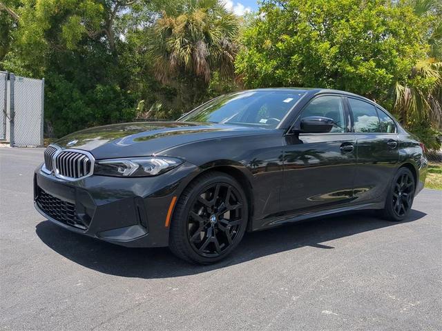 Photo of 2025 Black Sapphire Metallic BMW 330