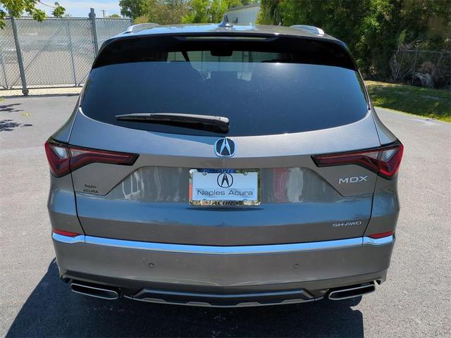 Photo of 2026 Liquid Carbon Metallic Acura MDX