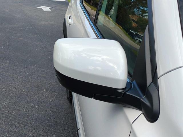 Photo of 2024 Platinum White Pearl Honda Pilot