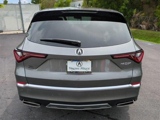 Photo of 2026 Liquid Carbon Metallic Acura MDX