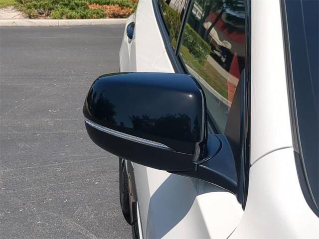 Photo of 2025 Platinum White Pearl Acura RDX