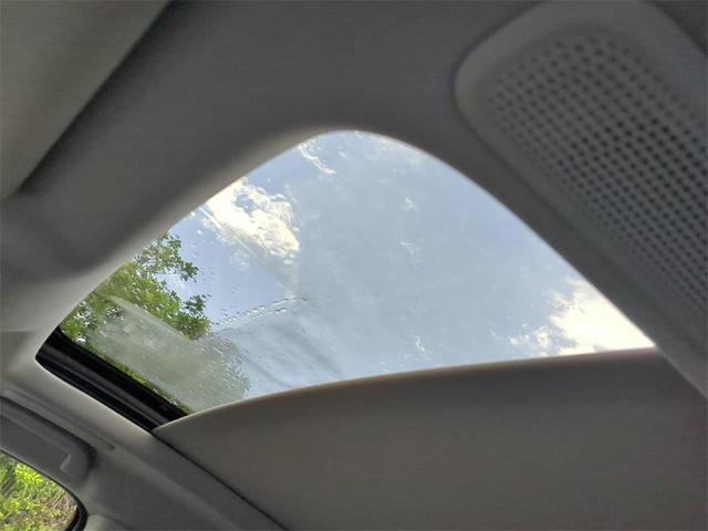 Photo of 2026 Liquid Carbon Metallic Acura MDX