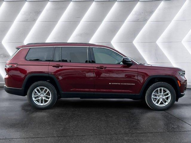 Photo of 2025 Velvet Red Pearlcoat Jeep Grand Cherokee L
