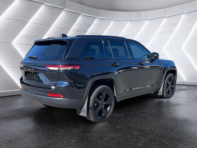 Photo of 2024 Midnight Sky Jeep Grand Cherokee