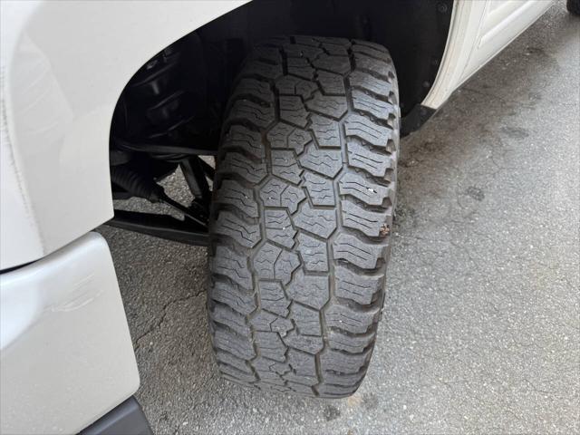 Photo of 2017 Summit White Chevrolet Silverado 1500