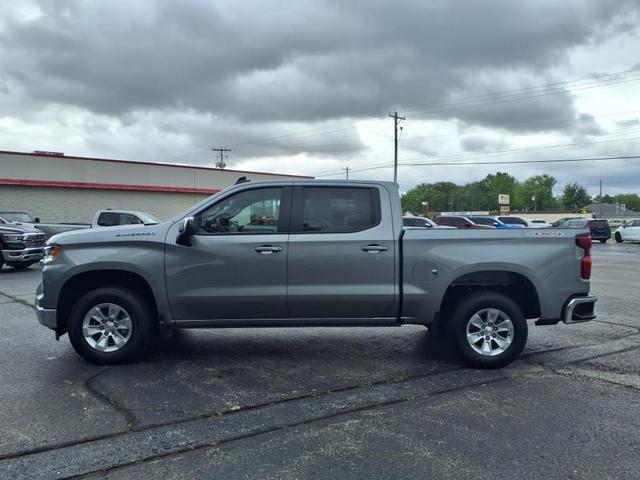 Photo of 2025 Sterling Gray Metallic Gxd Chevrolet Silverado 1500