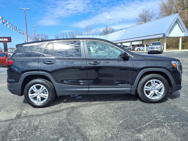 Photo of 2024 Ebony Twilight Metallic GMC Terrain