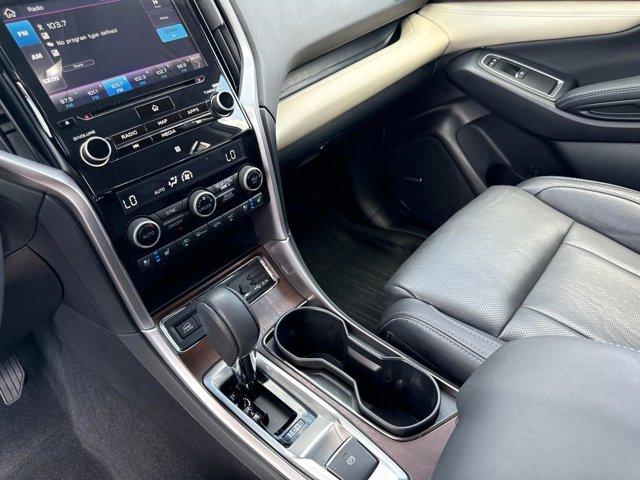 Photo of 2021 Ice Silver Metallic Subaru Ascent