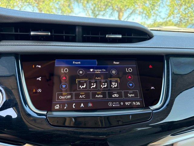 Photo of 2025 Argent Silver Metallic Cadillac XT6