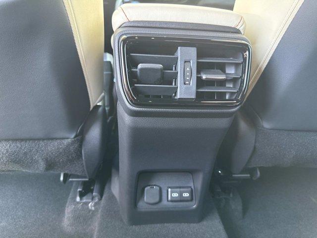 Photo of 2022 Atomic Silver Lexus NX 350h