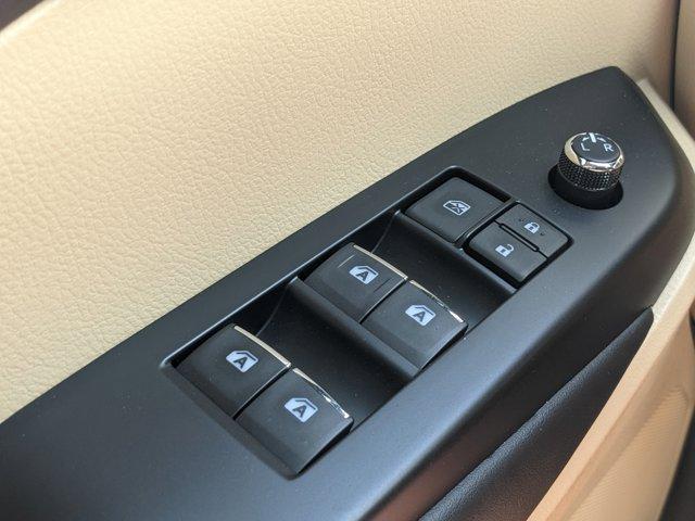 Photo of 2019 Shoreline Mist Toyota Highlander