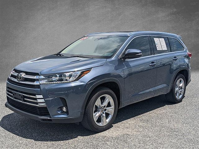 Photo of 2019 Shoreline Mist Toyota Highlander