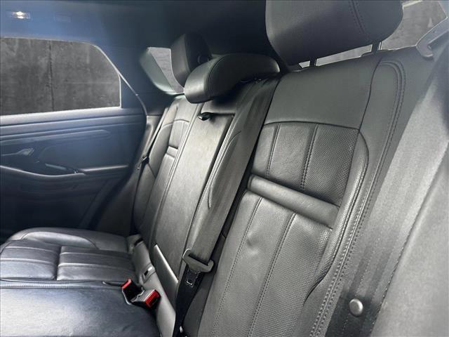 Photo of 2023 Santorini Black Me Land Rover Range Rover Evoque