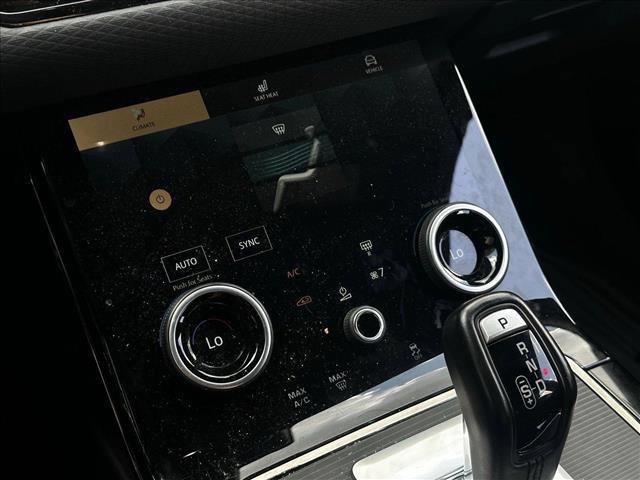 Photo of 2023 Santorini Black Me Land Rover Range Rover Evoque