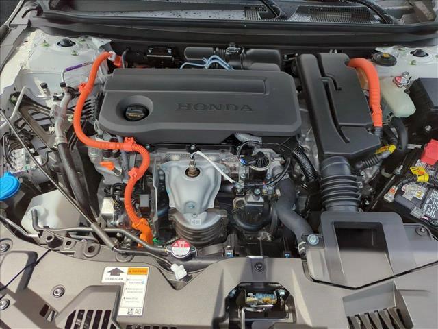 Photo of 2025 Platinum White Pearl Honda Accord Hybrid