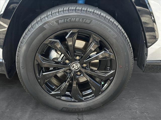 Photo of 2023 Silver Sky Metallic Toyota RAV4 Hybrid