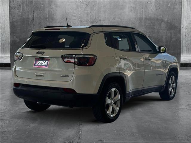 Photo of 2019 White Clearcoat Jeep Compass