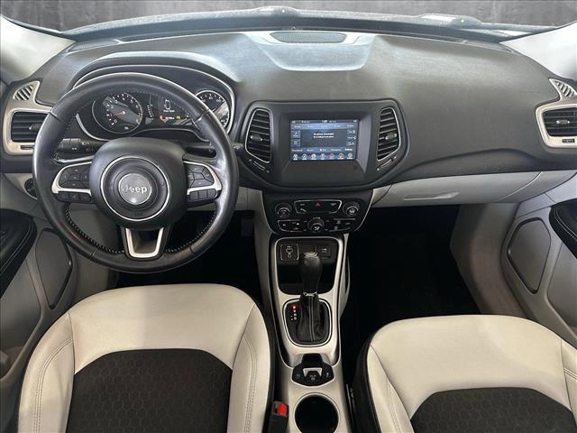 Photo of 2019 White Clearcoat Jeep Compass