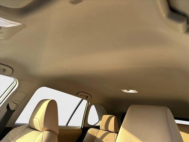 Photo of 2024 Ice Cap Toyota RAV4 Hybrid