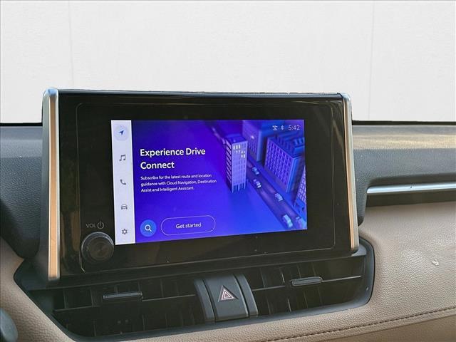 Photo of 2024 Ice Cap Toyota RAV4 Hybrid