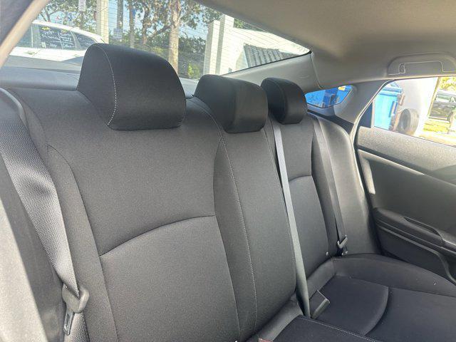 Photo of 2016 Lunar Silver Metallic Honda Civic