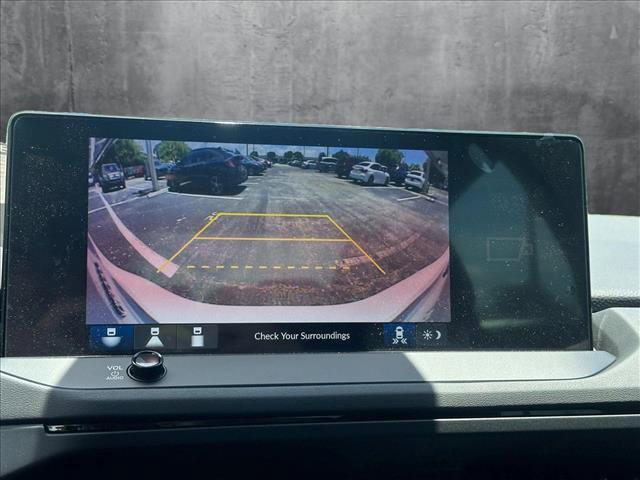 Photo of 2025 Platinum White Pearl Honda Accord Hybrid