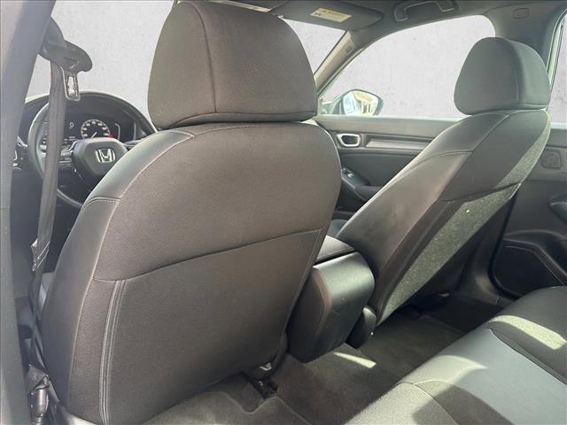 Photo of 2024 Sonic Gray Pearl Honda Civic