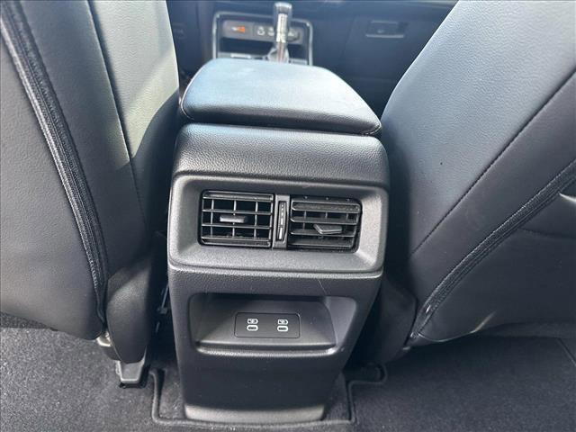 Photo of 2024 Still Night Pearl Honda CR-V Hybrid