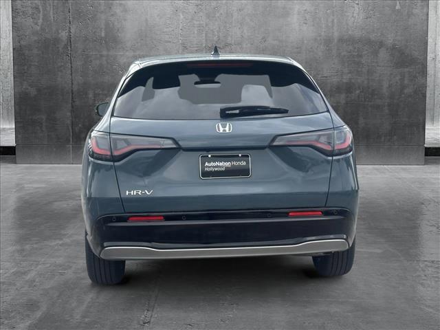 Photo of 2026 Nordic Forest Pearl Honda HR-V