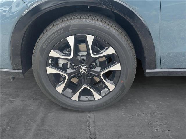 Photo of 2026 Nordic Forest Pearl Honda HR-V