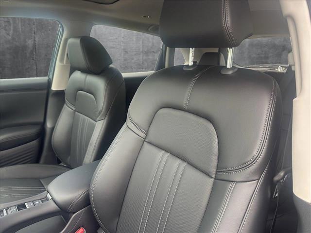 Photo of 2026 Nordic Forest Pearl Honda HR-V