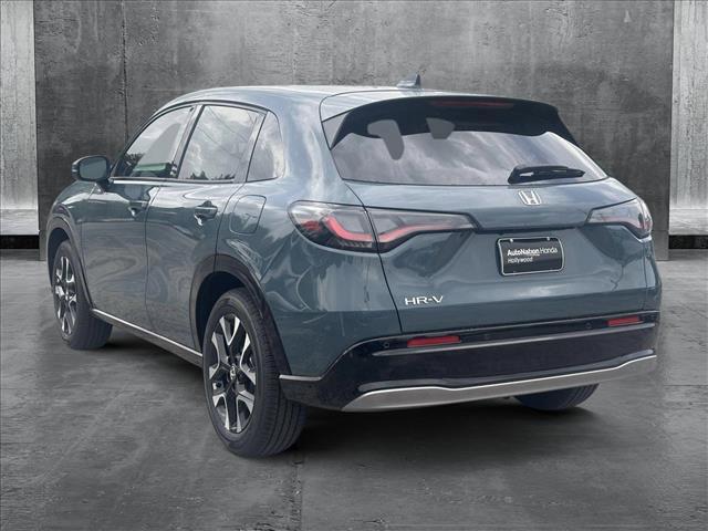 Photo of 2026 Nordic Forest Pearl Honda HR-V