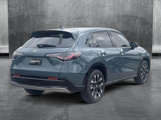 Photo of 2026 Nordic Forest Pearl Honda HR-V