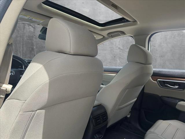 Photo of 2022 Platinum White Pearl Honda CR-V
