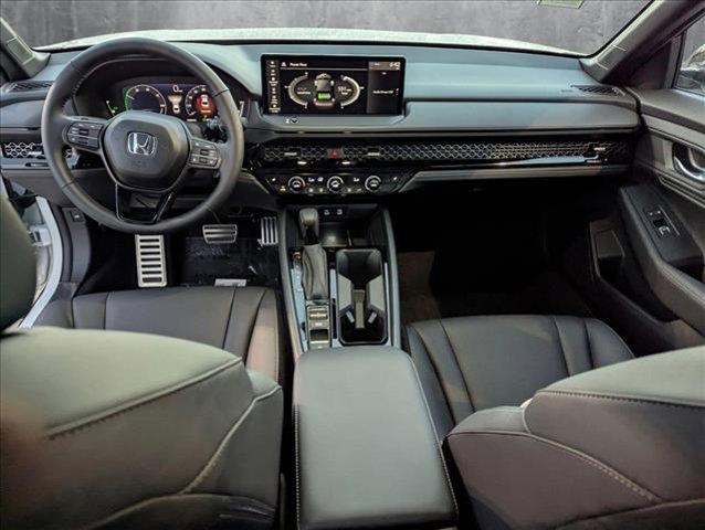 Photo of 2025 Platinum White Pearl Honda Accord Hybrid