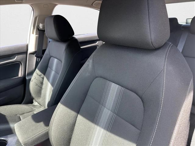 Photo of 2023 Platinum White Pearl Honda Civic