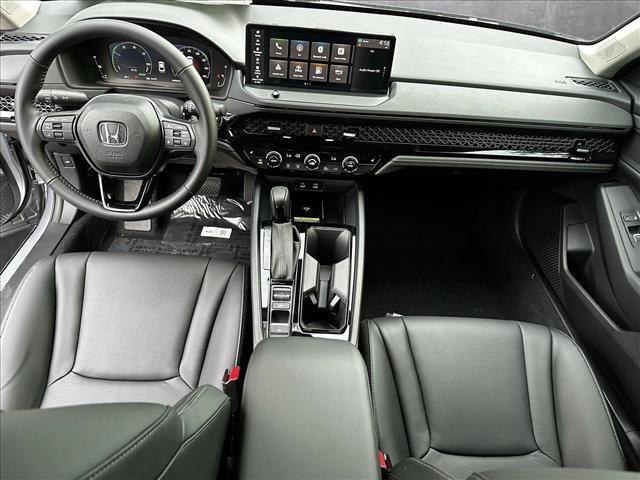Photo of 2025 Solar Silver Metallic Honda Accord Hybrid