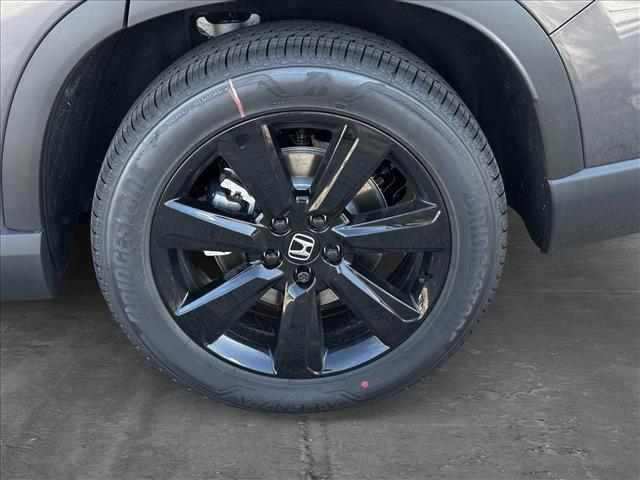 Photo of 2025 Modern Steel Metallic Honda Pilot