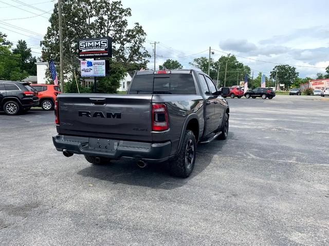 Photo of 2019 Granite Crystal Metallic Clearcoat RAM 1500