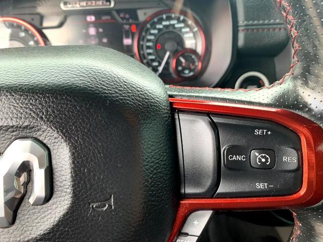 Photo of 2019 Granite Crystal Metallic Clearcoat RAM 1500