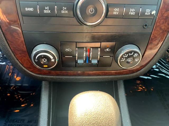 Photo of 2011 Cyber Gray Metallic Chevrolet Impala