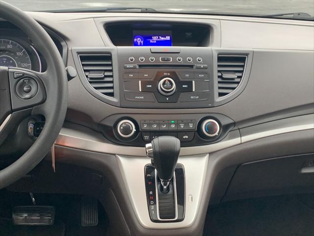 Photo of 2014 White Diamond Pearl Honda CR-V